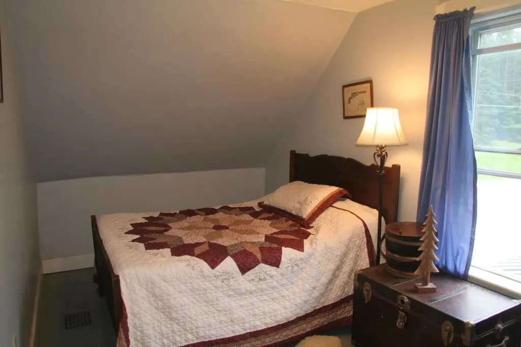 659 Lynburke Road Lyndon VT 05851