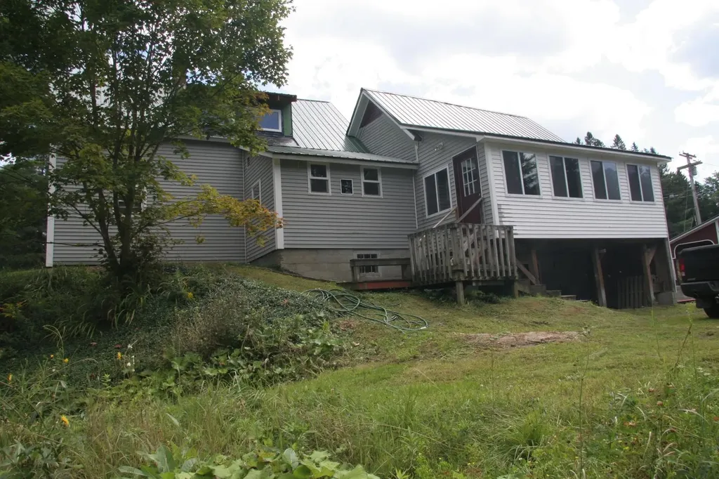 659 Lynburke Road Lyndon VT 05851