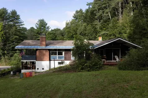 6928 Vt Route 30 Townshend VT 05359