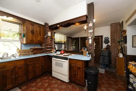 6928 Vt Route 30 Townshend VT 05359