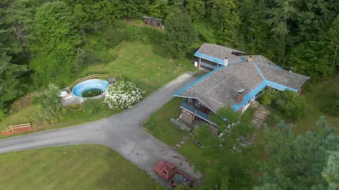 6928 Vt Route 30 Townshend VT 05359