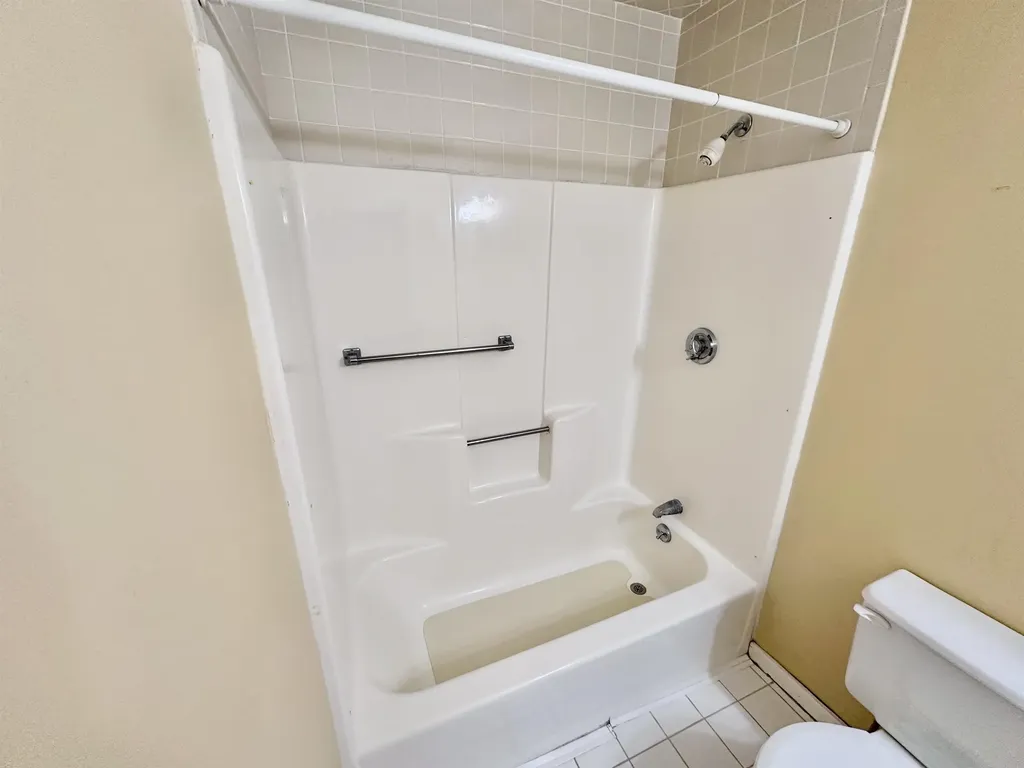 7 Dunvegan Woods Drive Hampton NH 03842