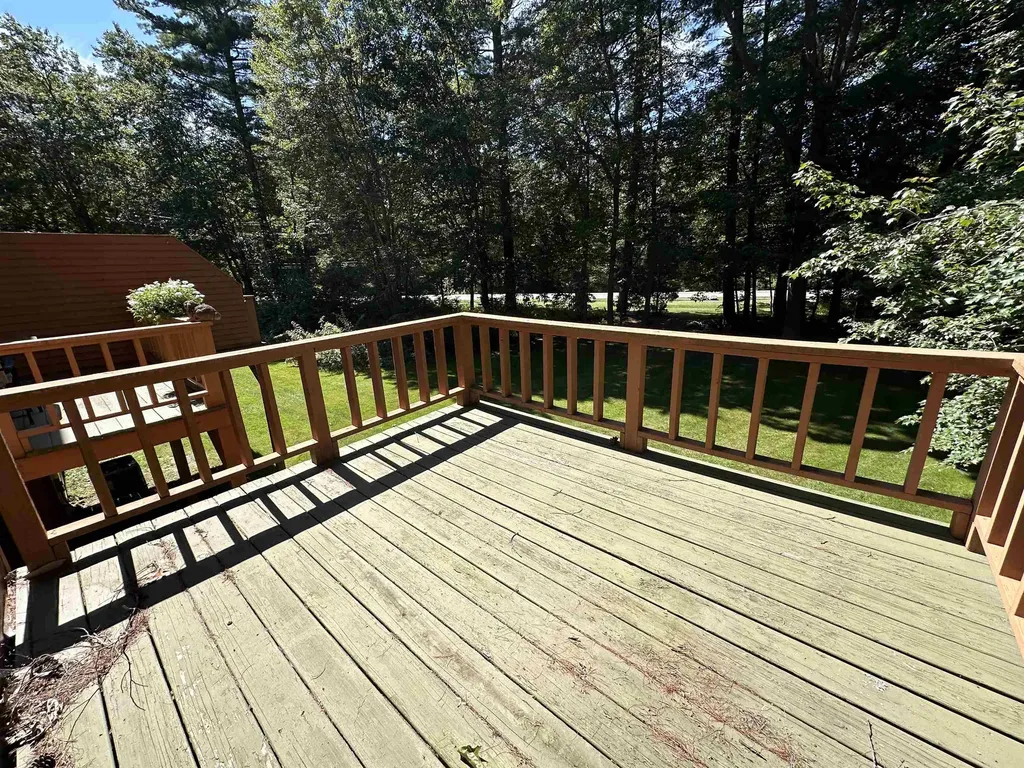 7 Dunvegan Woods Drive Hampton NH 03842