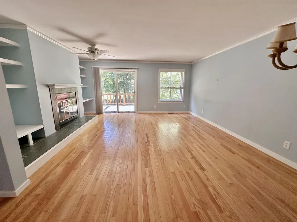 7 Dunvegan Woods Drive Hampton NH 03842