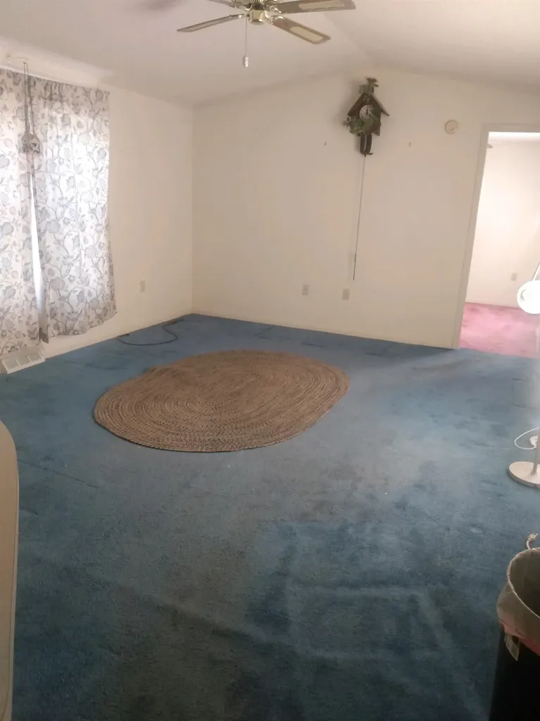 5 Parker Avenue Raymond NH 03077