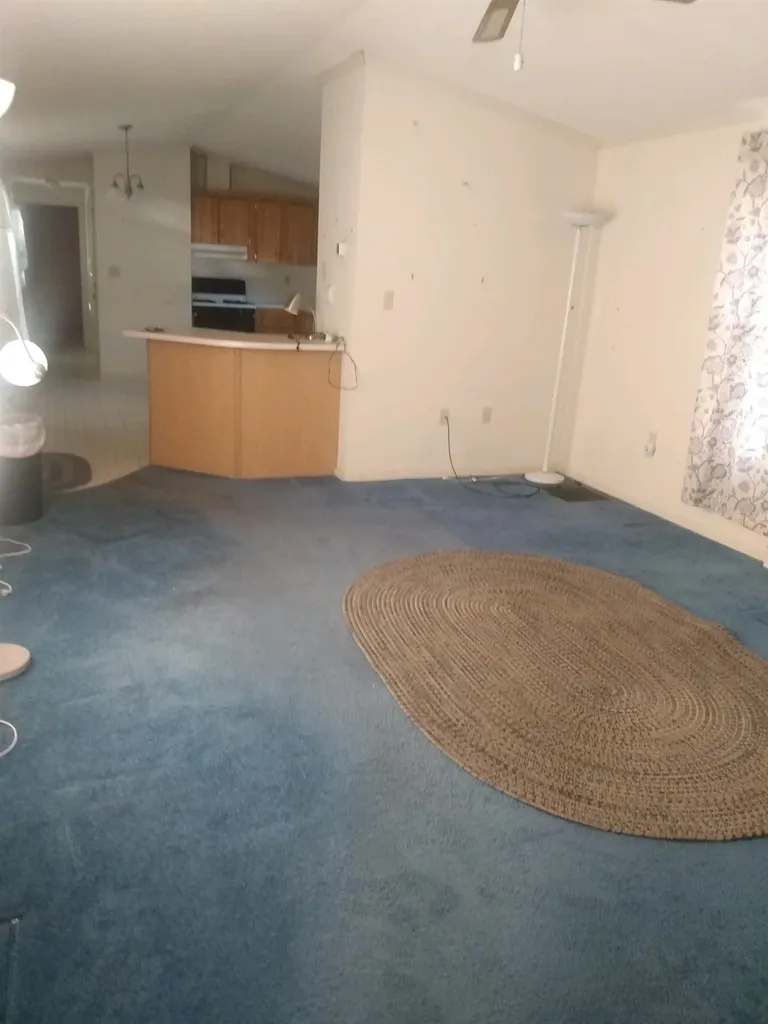 5 Parker Avenue Raymond NH 03077