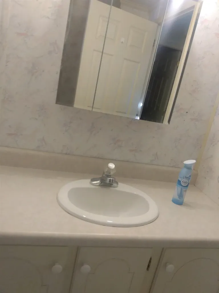 5 Parker Avenue Raymond NH 03077