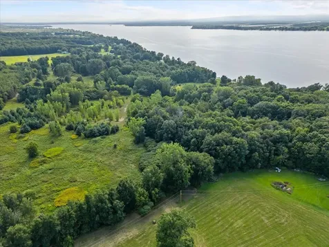 193 West Shore Road Isle La Motte VT 05463