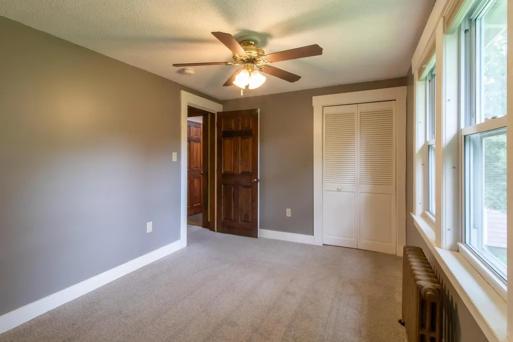 178 Sanger Circle St. Johnsbury VT 05819