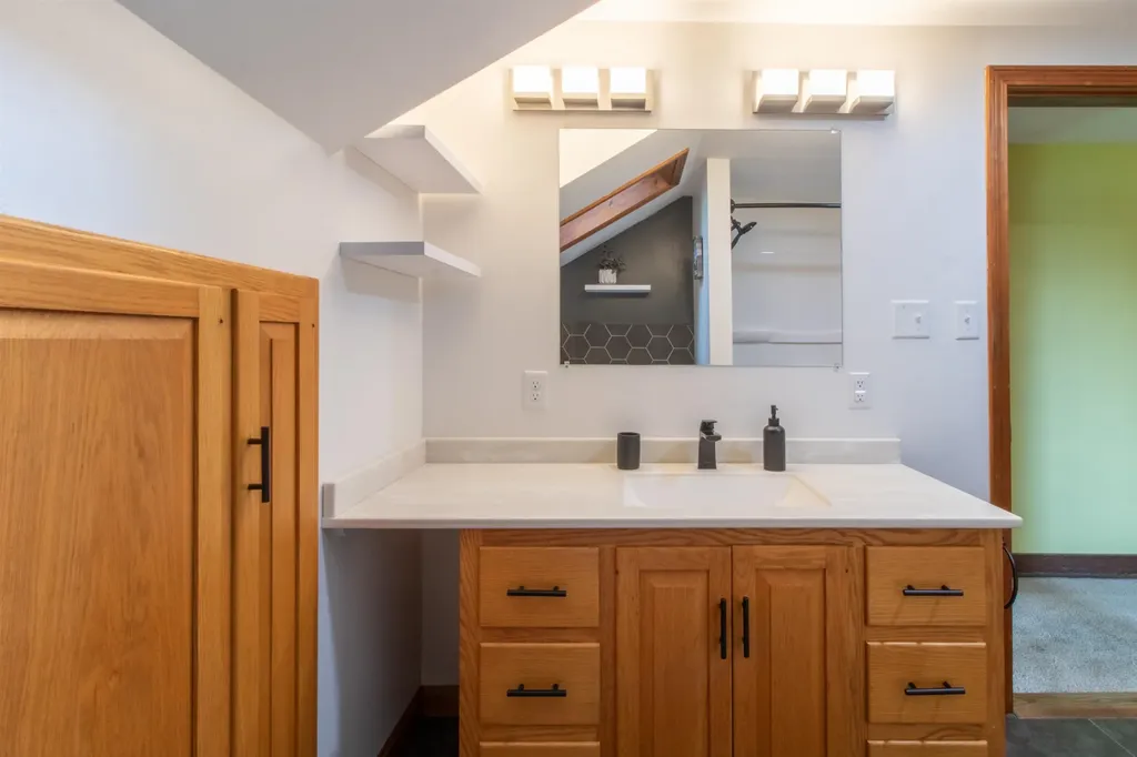 178 Sanger Circle St. Johnsbury VT 05819