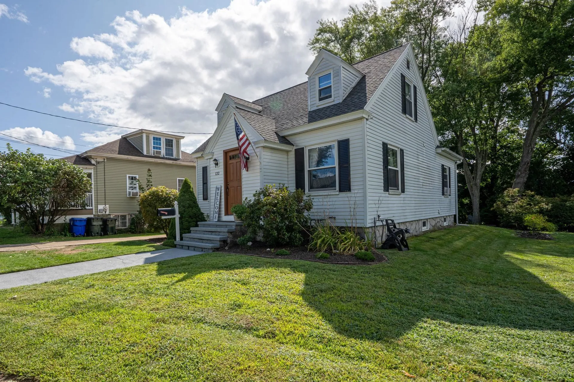 132 Mammoth Road Manchester NH 03109