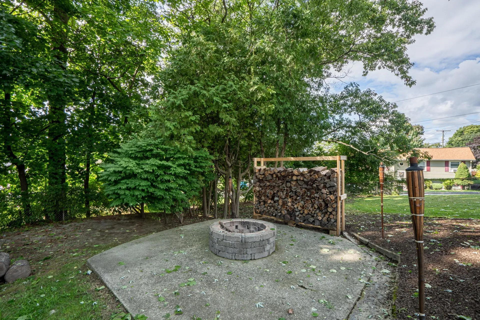 132 Mammoth Road Manchester NH 03109