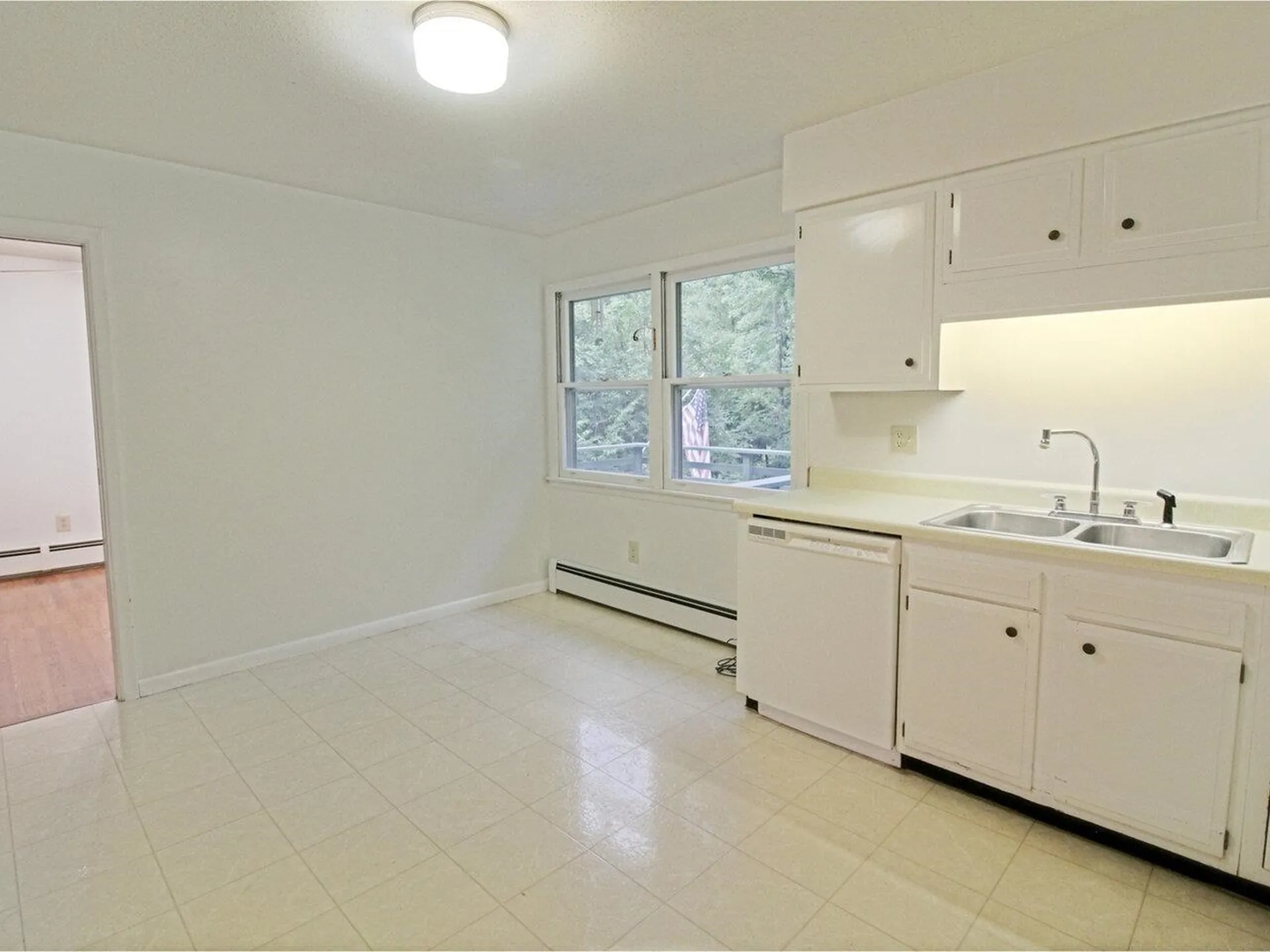 61 Woodbine Road Shelburne VT 05482