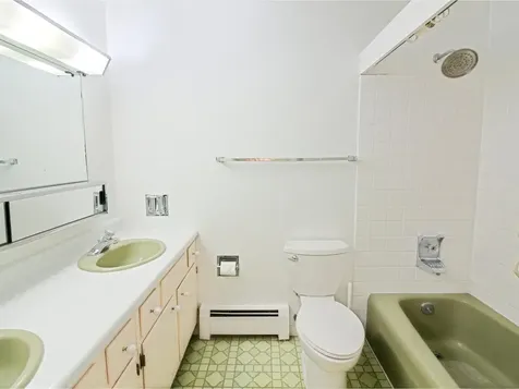 61 Woodbine Road Shelburne VT 05482