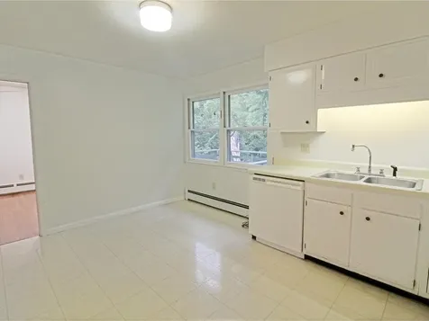 61 Woodbine Road Shelburne VT 05482