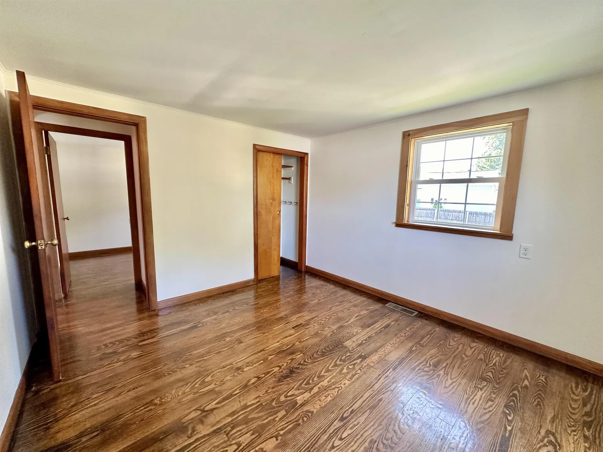 24 Huntington Street St. Albans City VT 05478