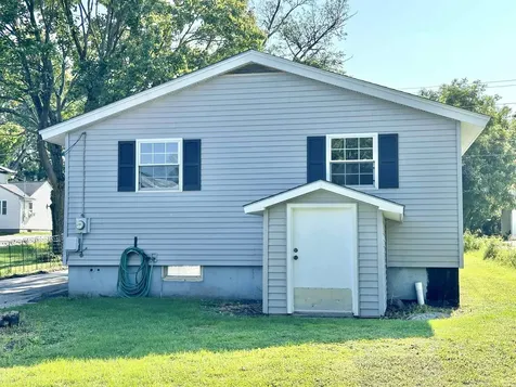 24 Huntington Street St. Albans City VT 05478