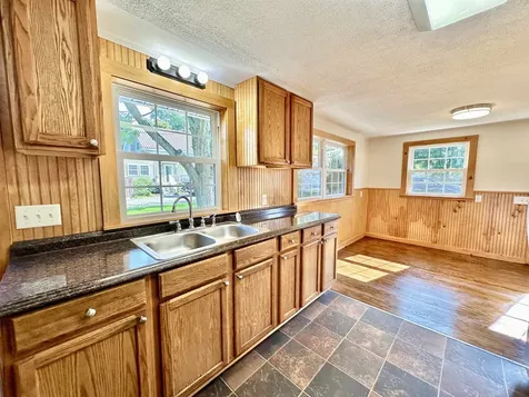 24 Huntington Street St. Albans City VT 05478