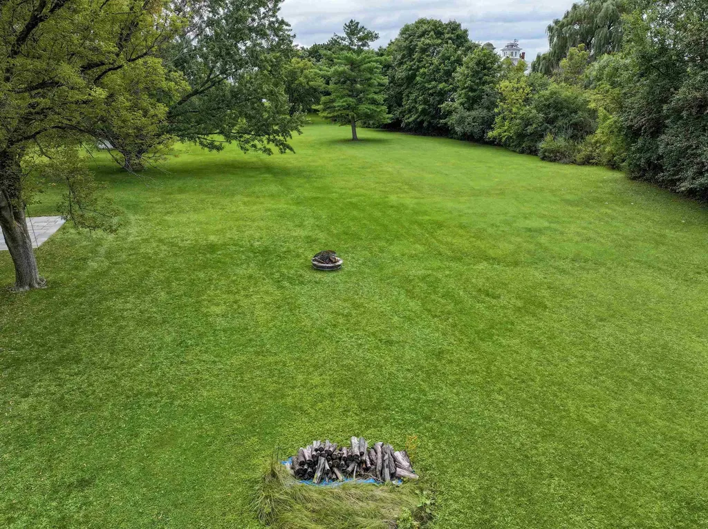 3 Thornwood Lane Vergennes VT 05491