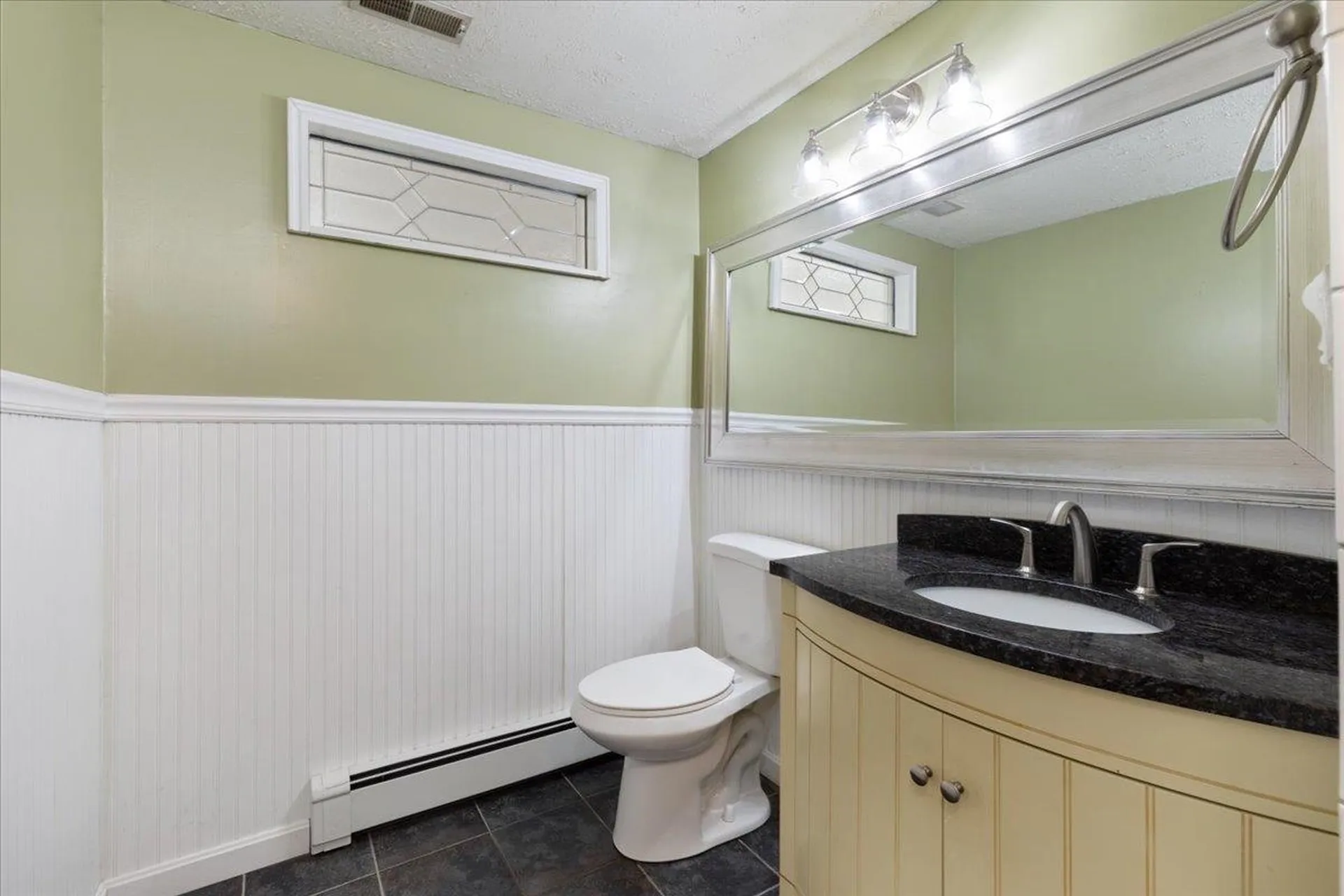 42 Gaita Drive Derry NH 03038