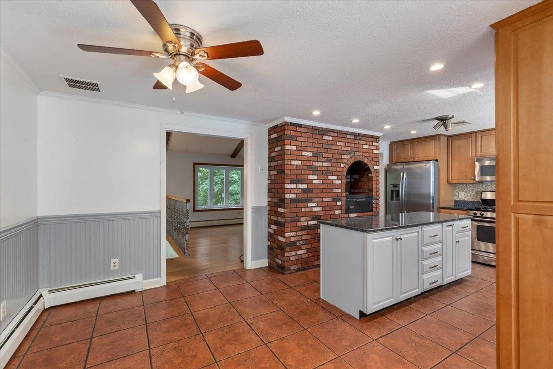 42 Gaita Drive Derry NH 03038
