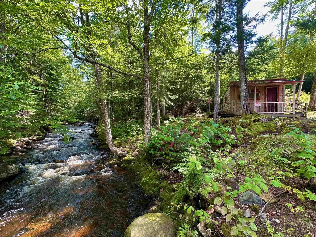 928 Bog Road Stratford NH 03590