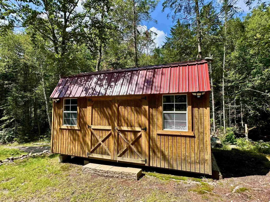 928 Bog Road Stratford NH 03590