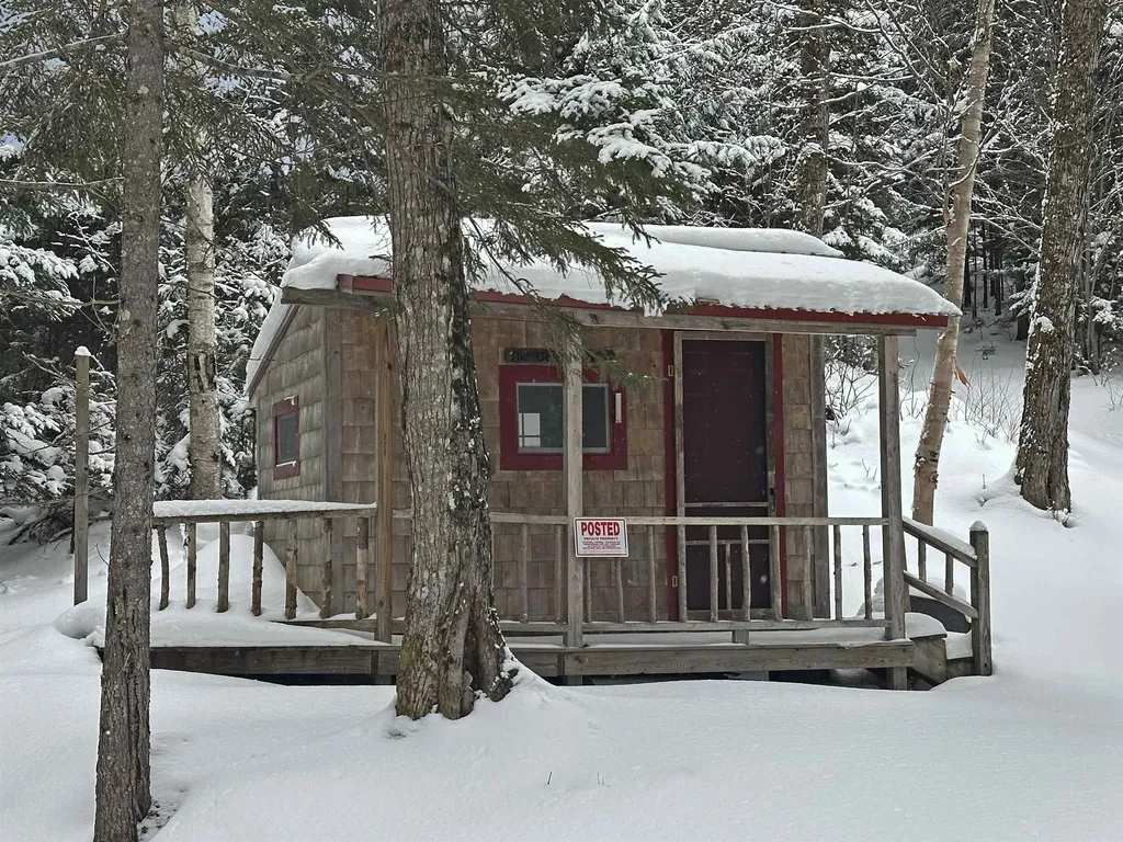 928 Bog Road Stratford NH 03590