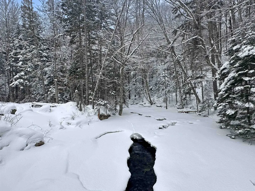 928 Bog Road Stratford NH 03590