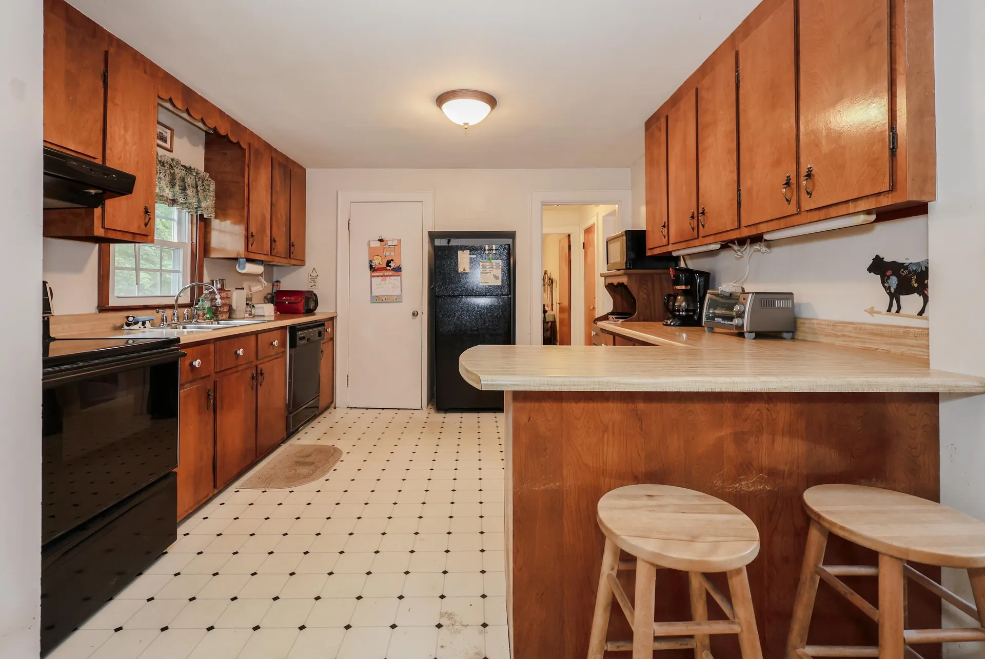 369 Lowell Street Manchester NH 03104