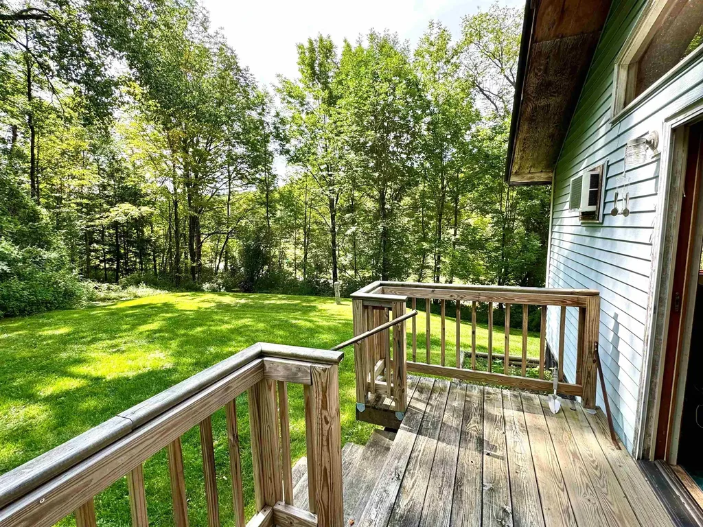 442 Stage Road Plainfield NH 03781
