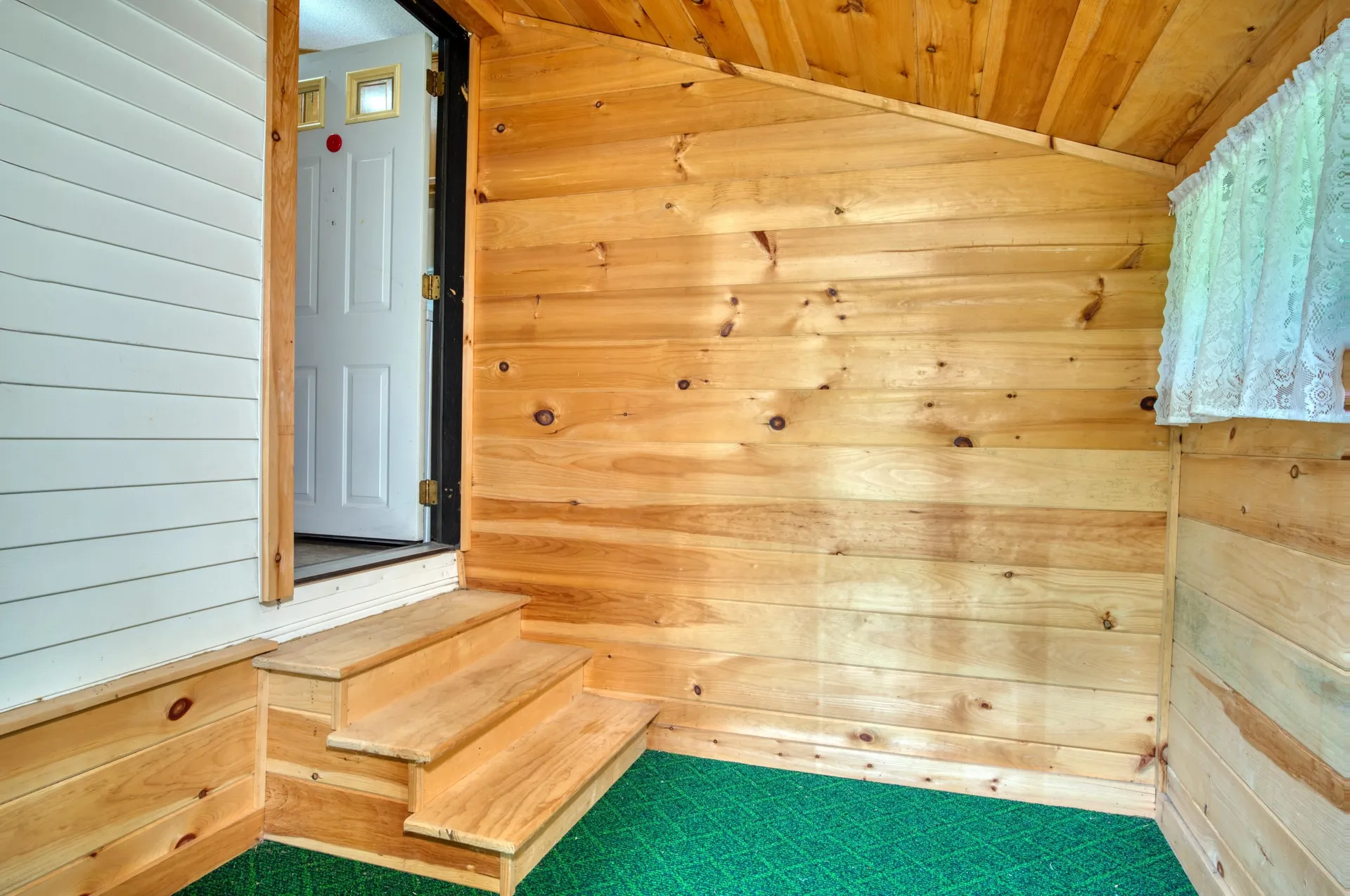 318 County Road Walpole NH 03608