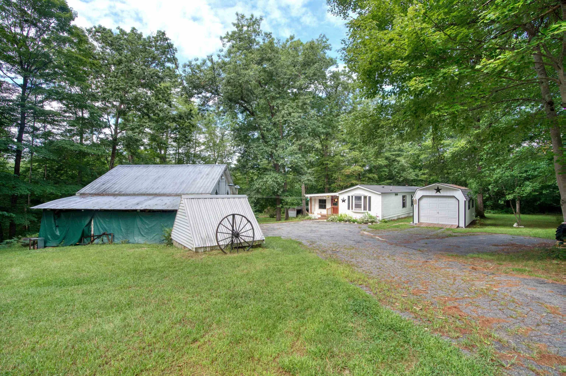 318 County Road Walpole NH 03608