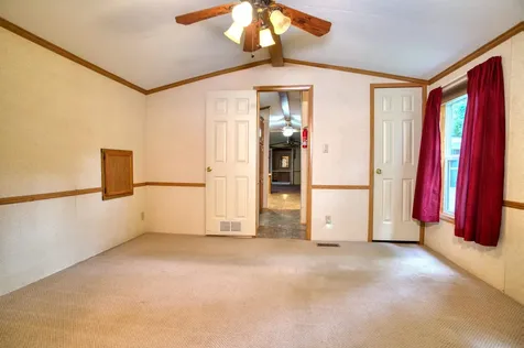 318 County Road Walpole NH 03608