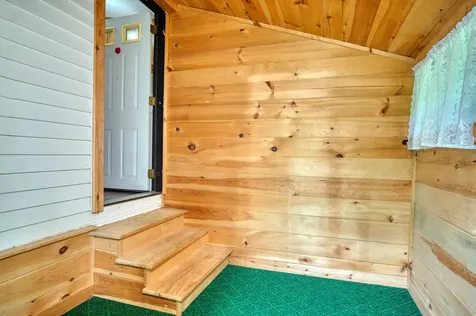 318 County Road Walpole NH 03608