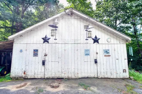 318 County Road Walpole NH 03608