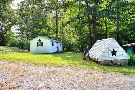 318 County Road Walpole NH 03608