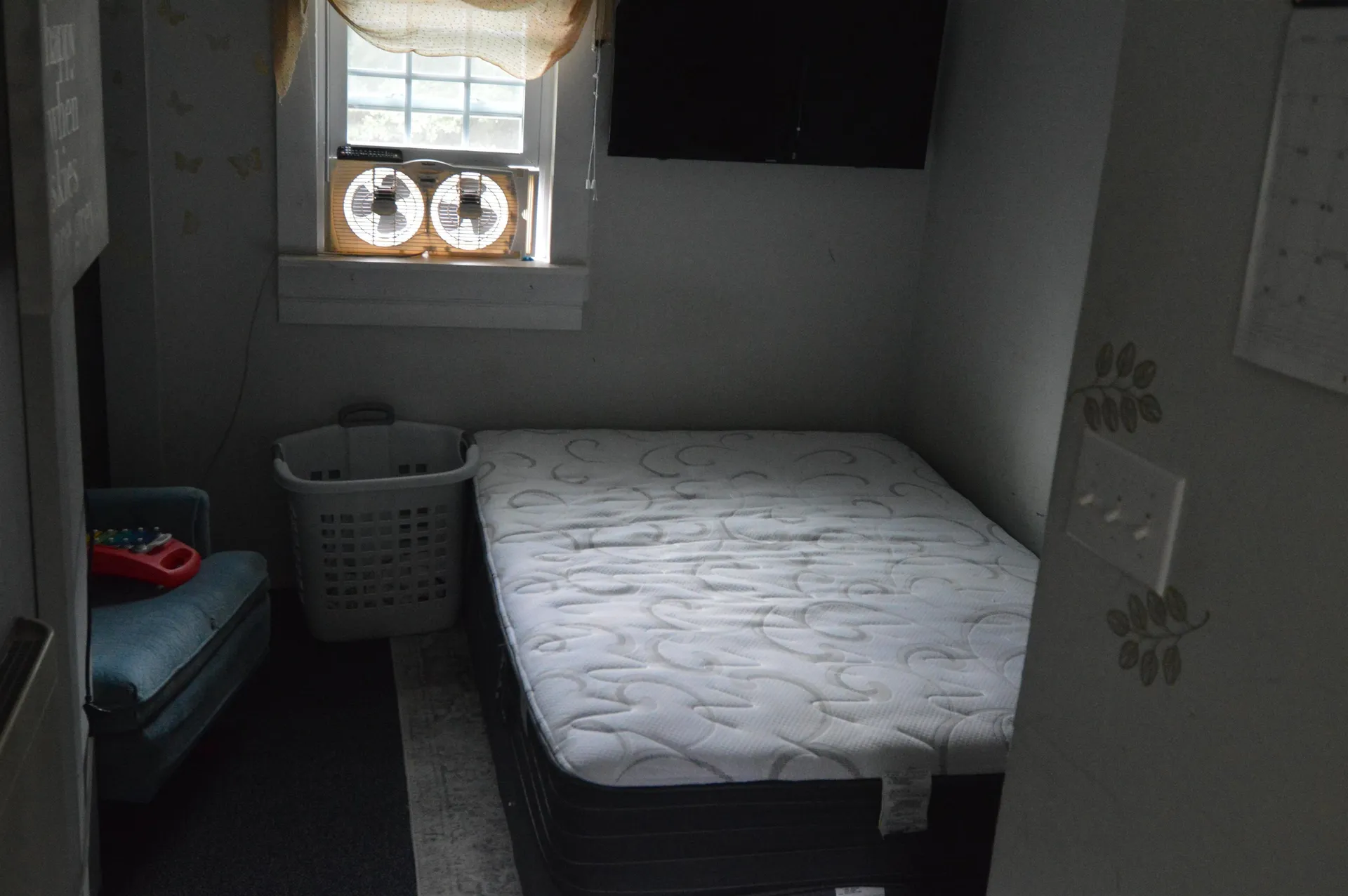 128 Ashuelot Street Winchester NH 03470