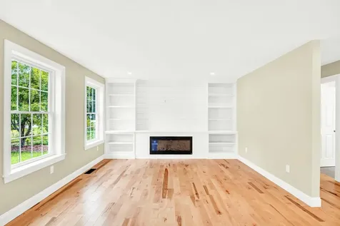 48 Waterside Lane South Berwick ME 03908