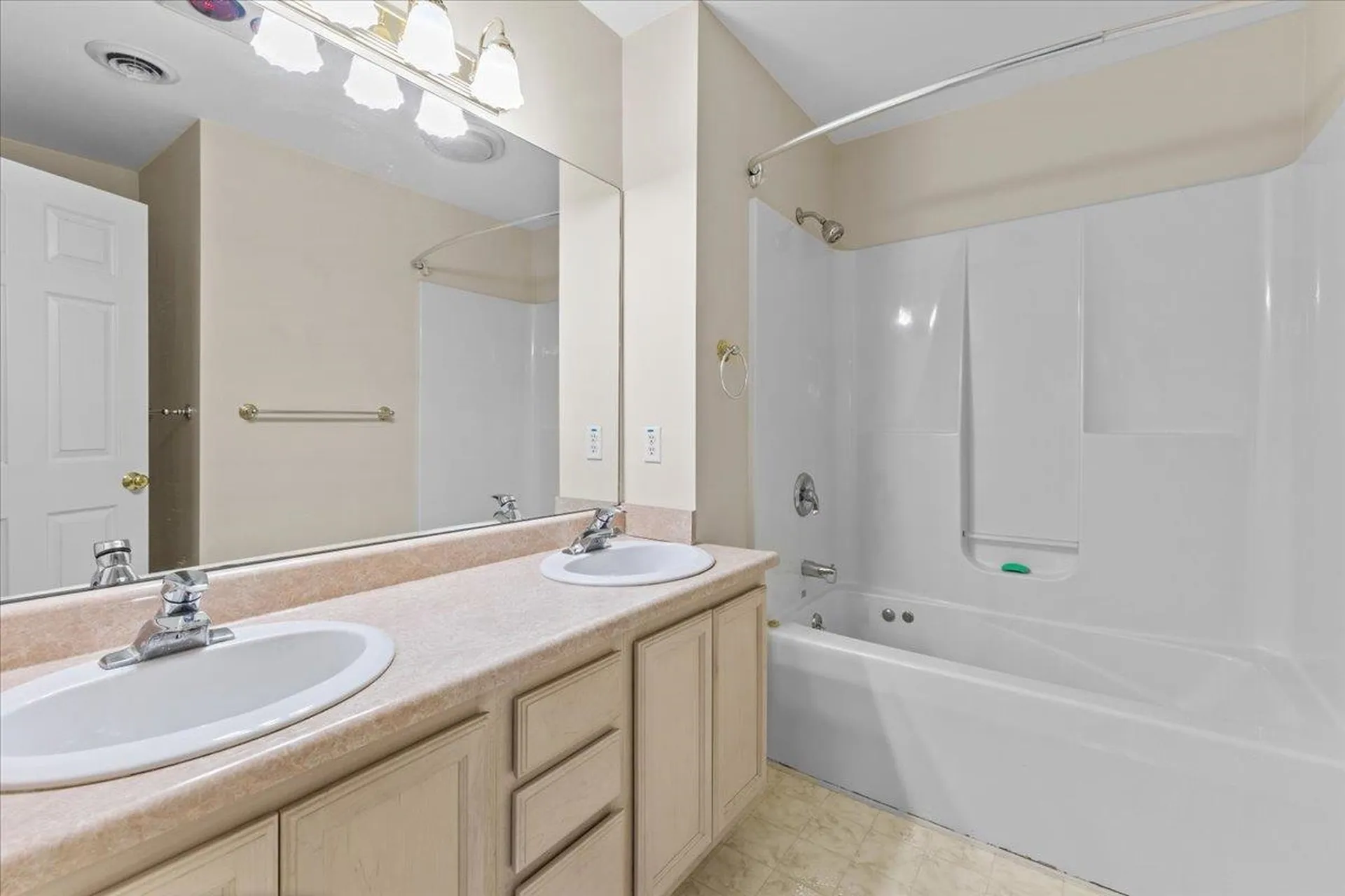 58 Chelsea Place Williston VT 05495