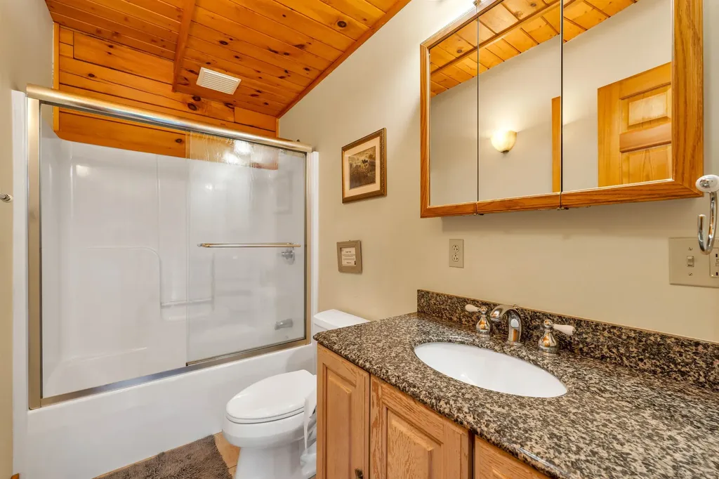 1 Peak Vista Lane Madison NH 03849