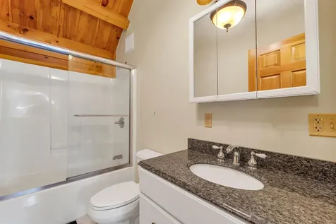 1 Peak Vista Lane Madison NH 03849