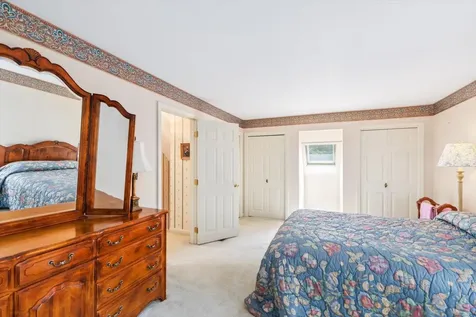 6 Taylor Court Peterborough NH 03458