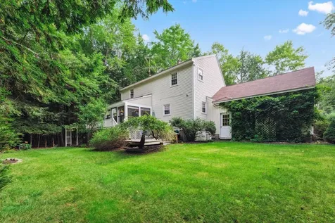 6 Taylor Court Peterborough NH 03458