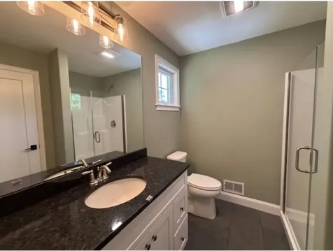 10 Taylor Circle Brentwood NH 03833