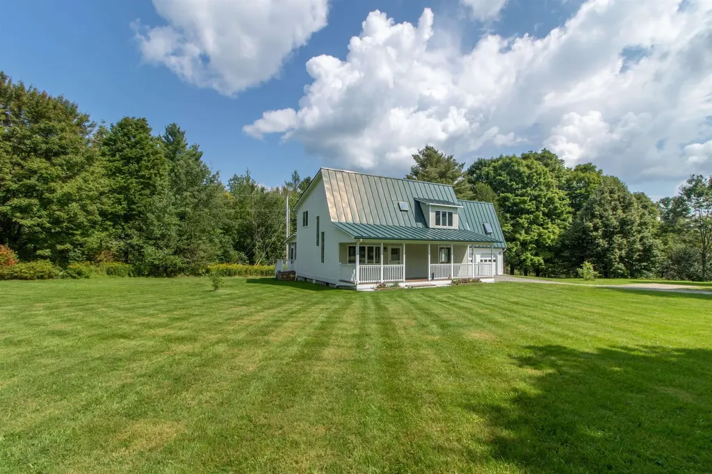 4920 Loop Road Troy VT 05874