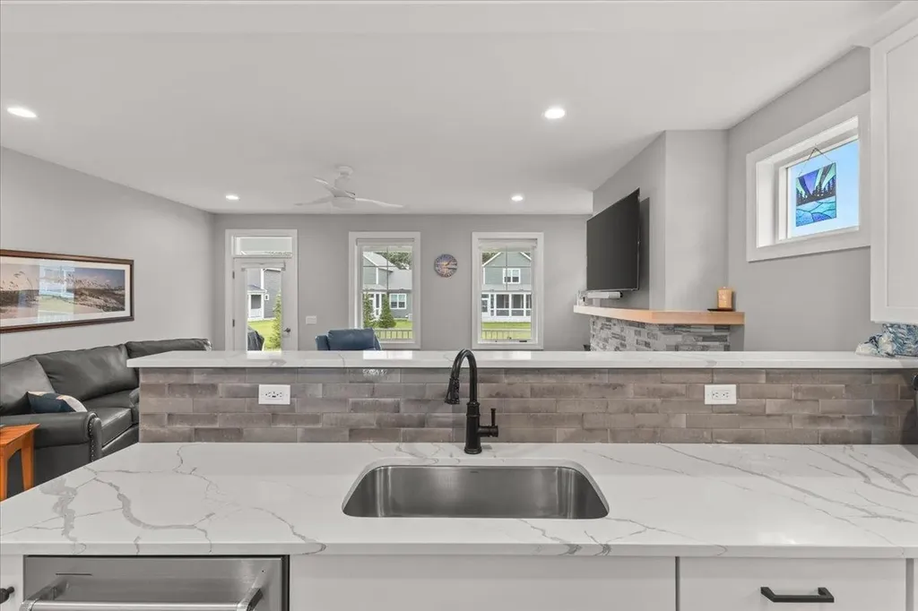 162 Lomartire Drive Colchester VT 05446