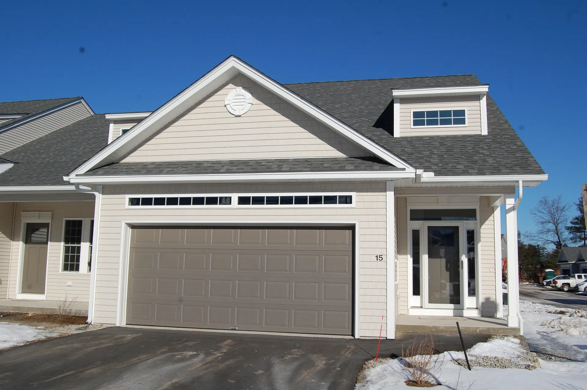 15 Chesterfield Lane Londonderry NH 03053