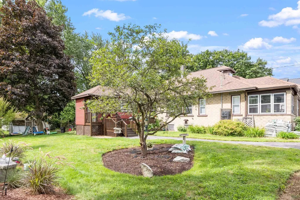 21 Cross Street Allenstown NH 03275