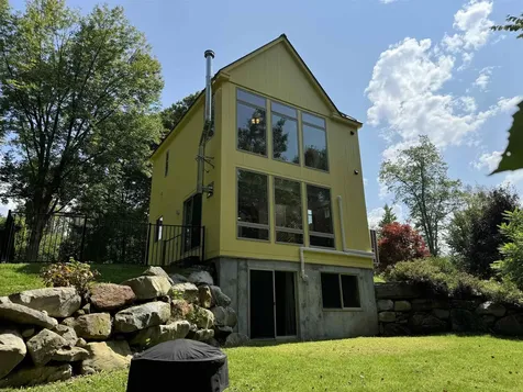 25 Asa's Way Bennington VT 05257